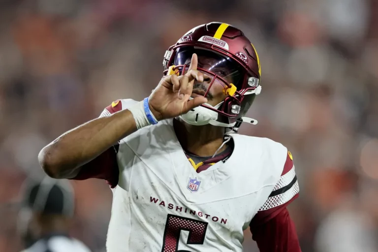 Week 4 dynasty fantasy football buy, sell, hold