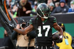 Davante Adams 2025 fantasy football outlook LA Rams