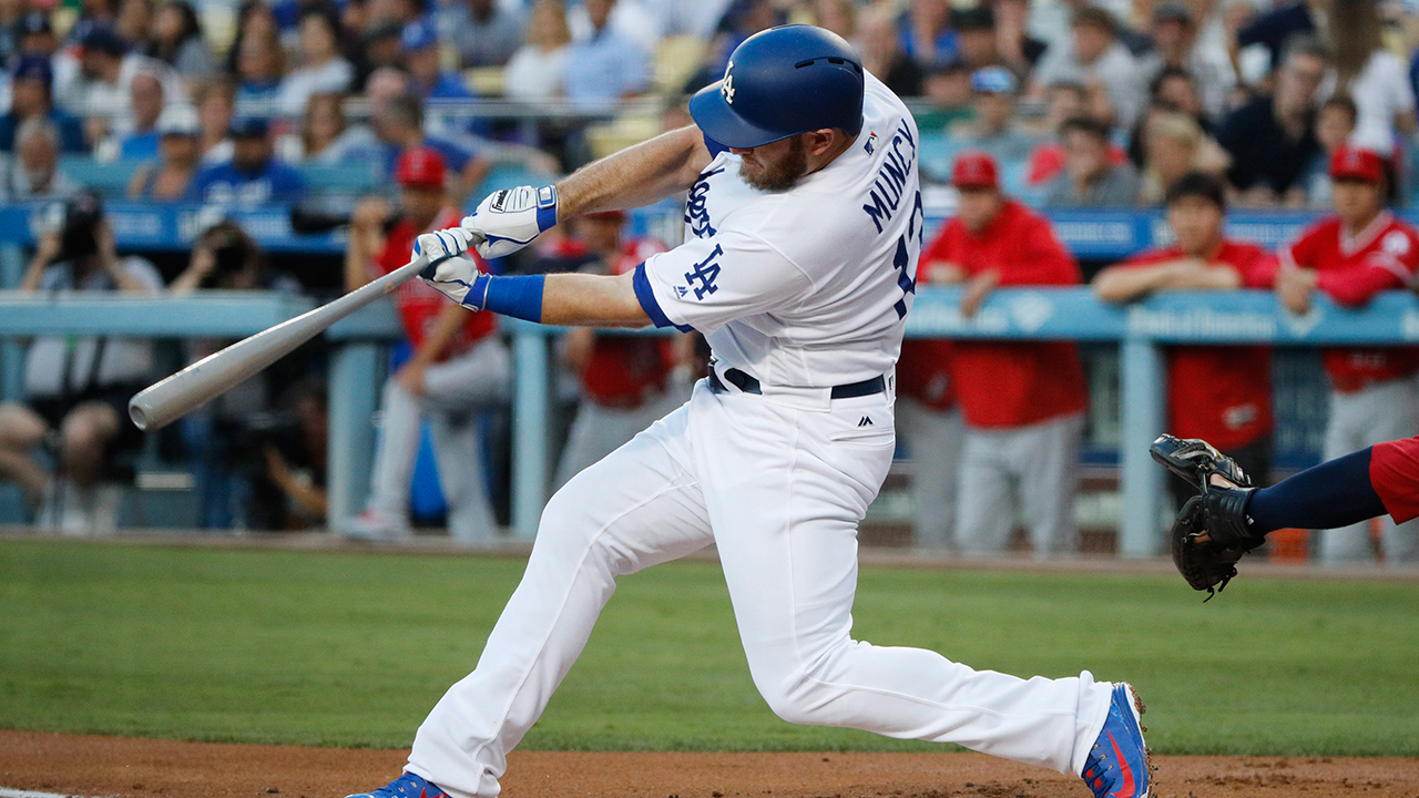 Max Muncy hitting– 2026 fantasy baseball waiver wire must-add player.
