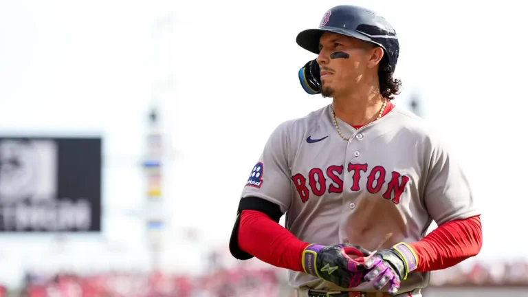 Week 8 fantasy baseball buy low sell high